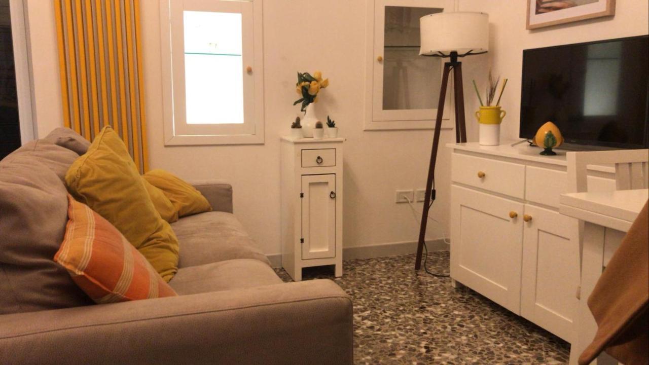 Edyta'S Apartment Ostuni Extérieur photo